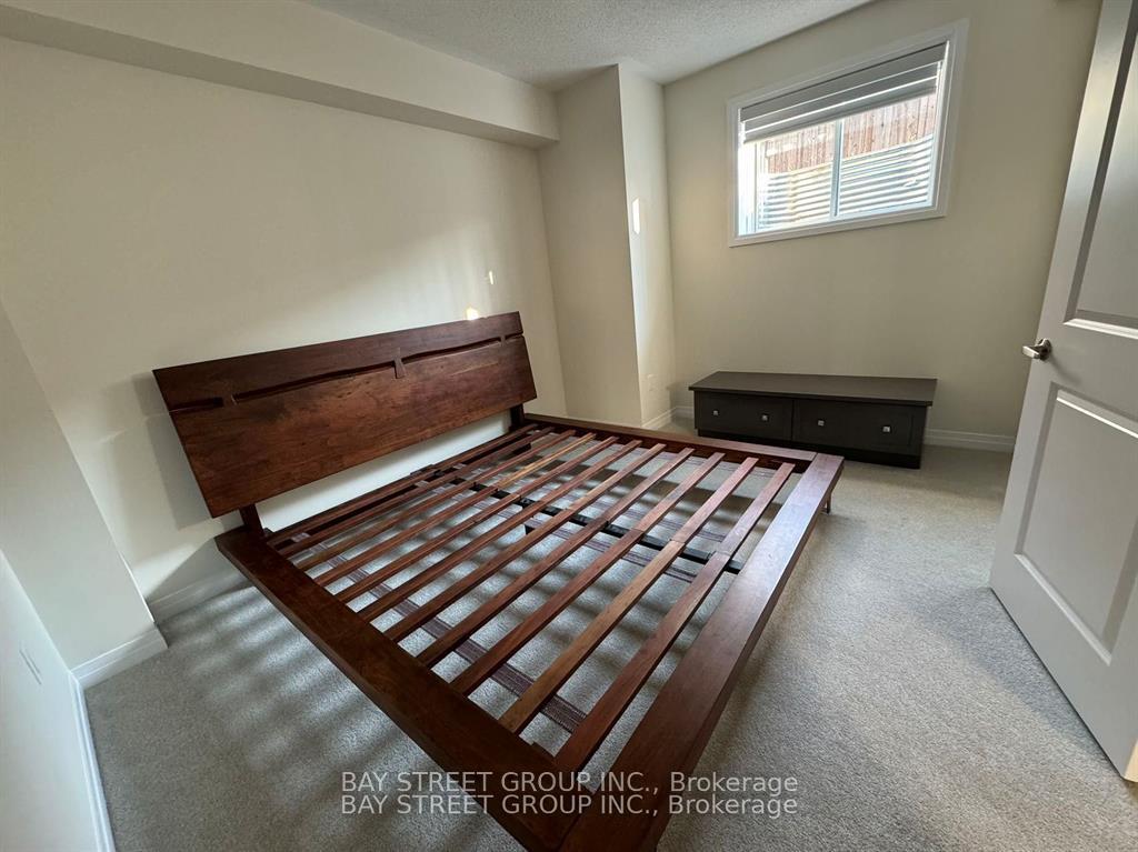 121-settlers-road-e-oakville-ontario-w12956512