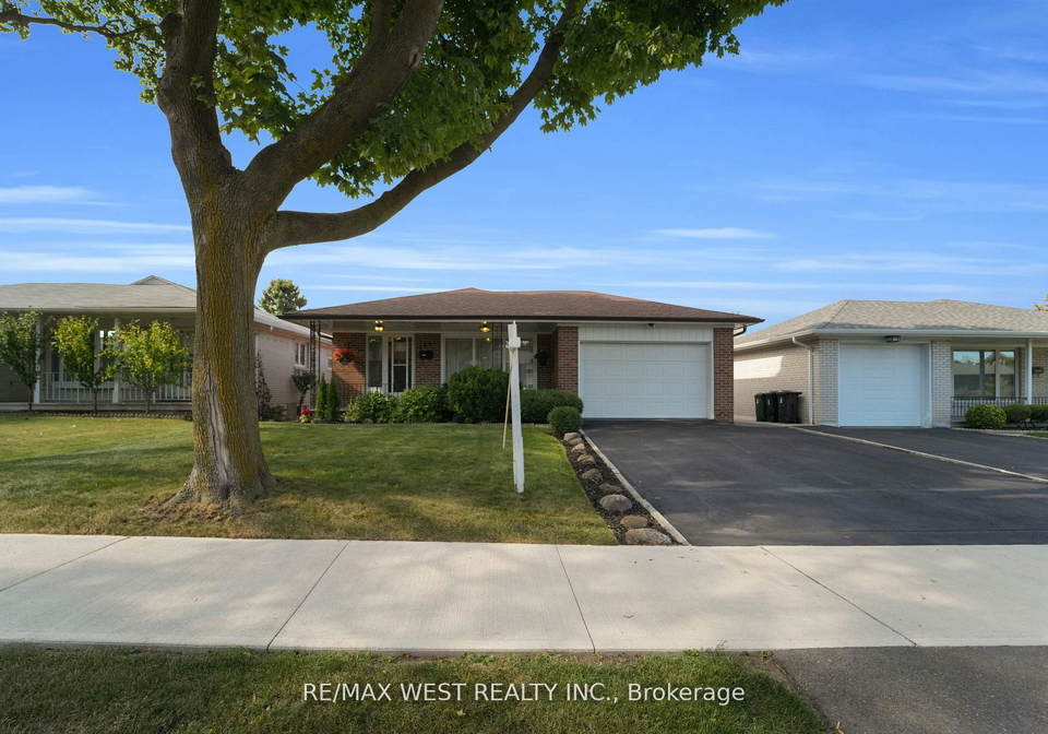 304-la-rose-avenue-etobicoke-ontario-w12956882