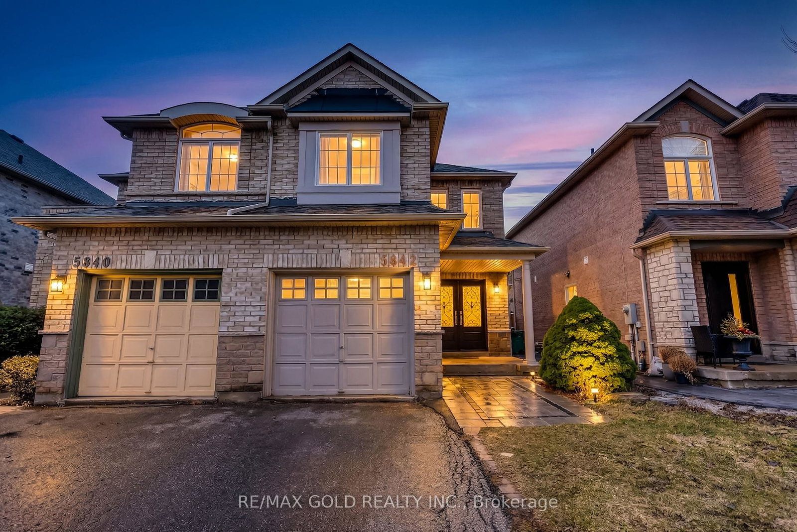 5842-questman-hollow-mississauga-ontario-w12956942