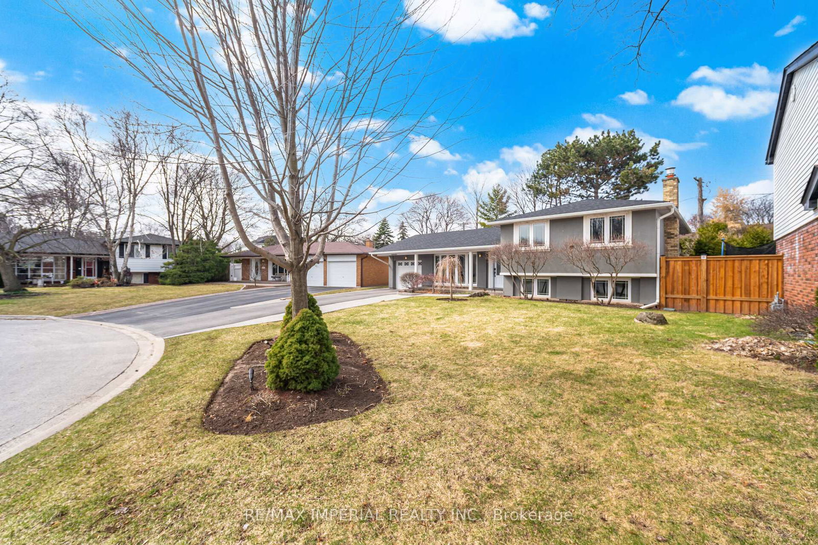 225-barrymore-court-burlington-ontario-w12957006