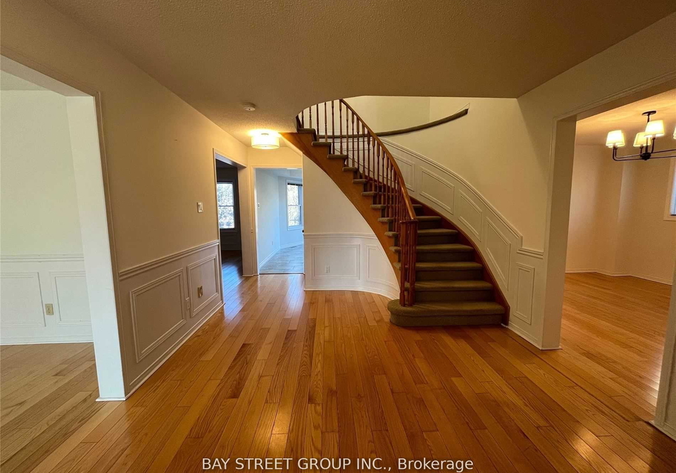 342-carrier-lane-oakville-ontario-w12957130
