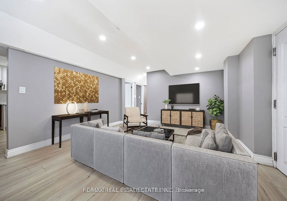 928-dice-way-milton-ontario-w12957142