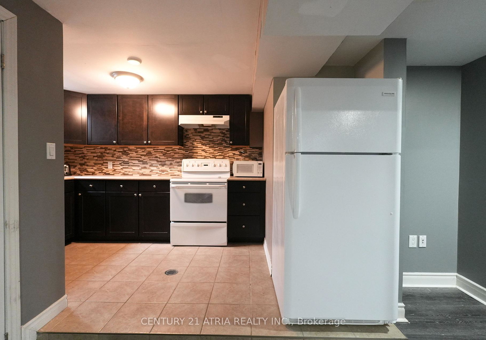 36-lansing-square-brampton-ontario-w12957178