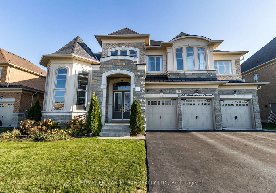 44-herringbone-crescent-brampton-ontario-w12957308