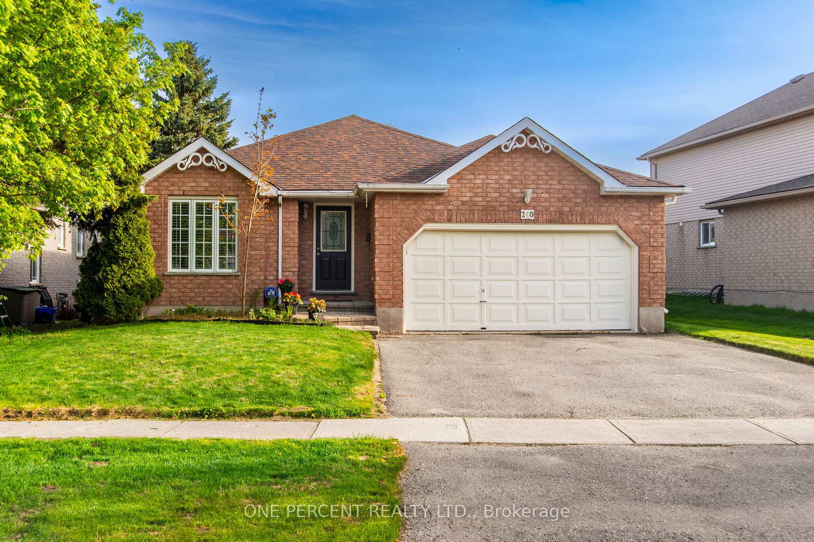 240-walsh-crescent-orangeville-ontario-w12957314