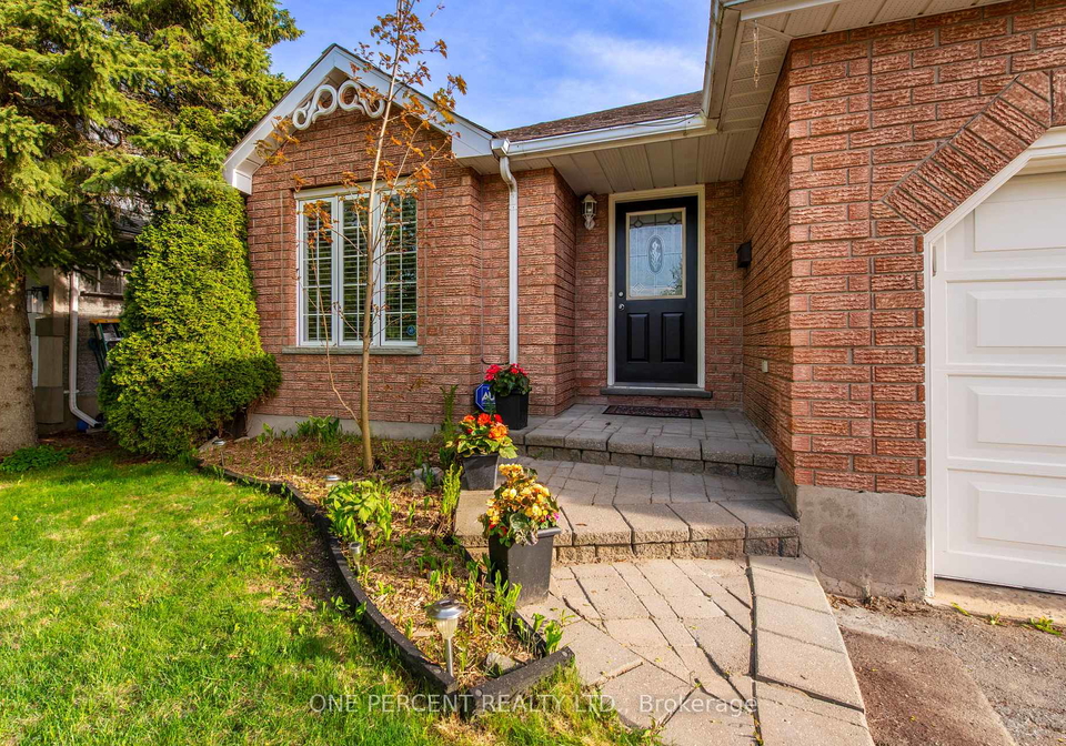 240-walsh-crescent-orangeville-ontario-w12957314