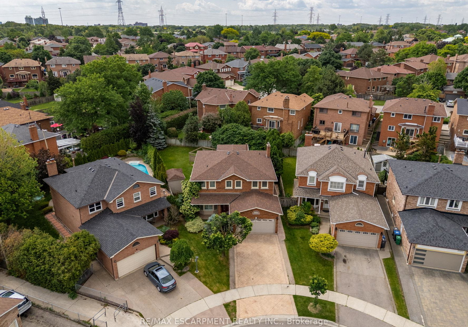 2054-teeside-court-mississauga-ontario-w12957436