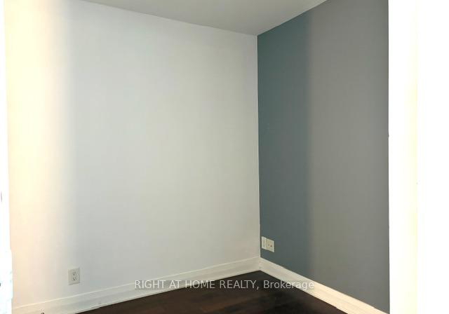 1055-southdown-road-mississauga-ontario-w12958026