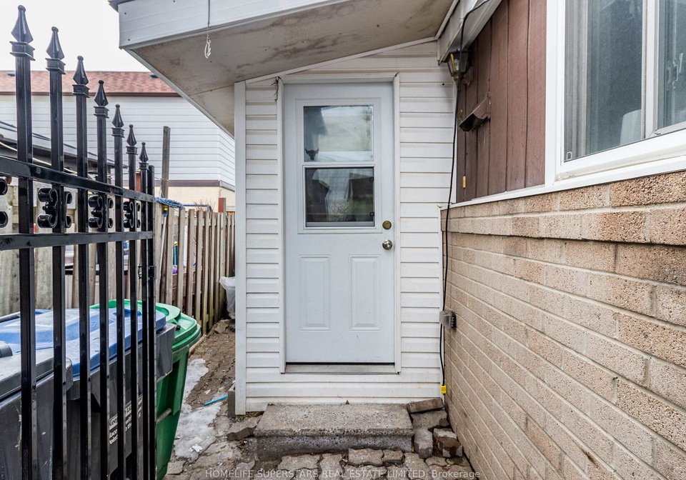 3-haley-court-brampton-ontario-w12958038