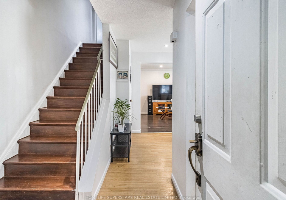 3-haley-court-brampton-ontario-w12958038