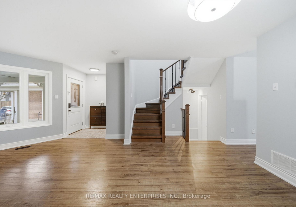 6930-elliott-parliament-street-mississauga-ontario-w12958110