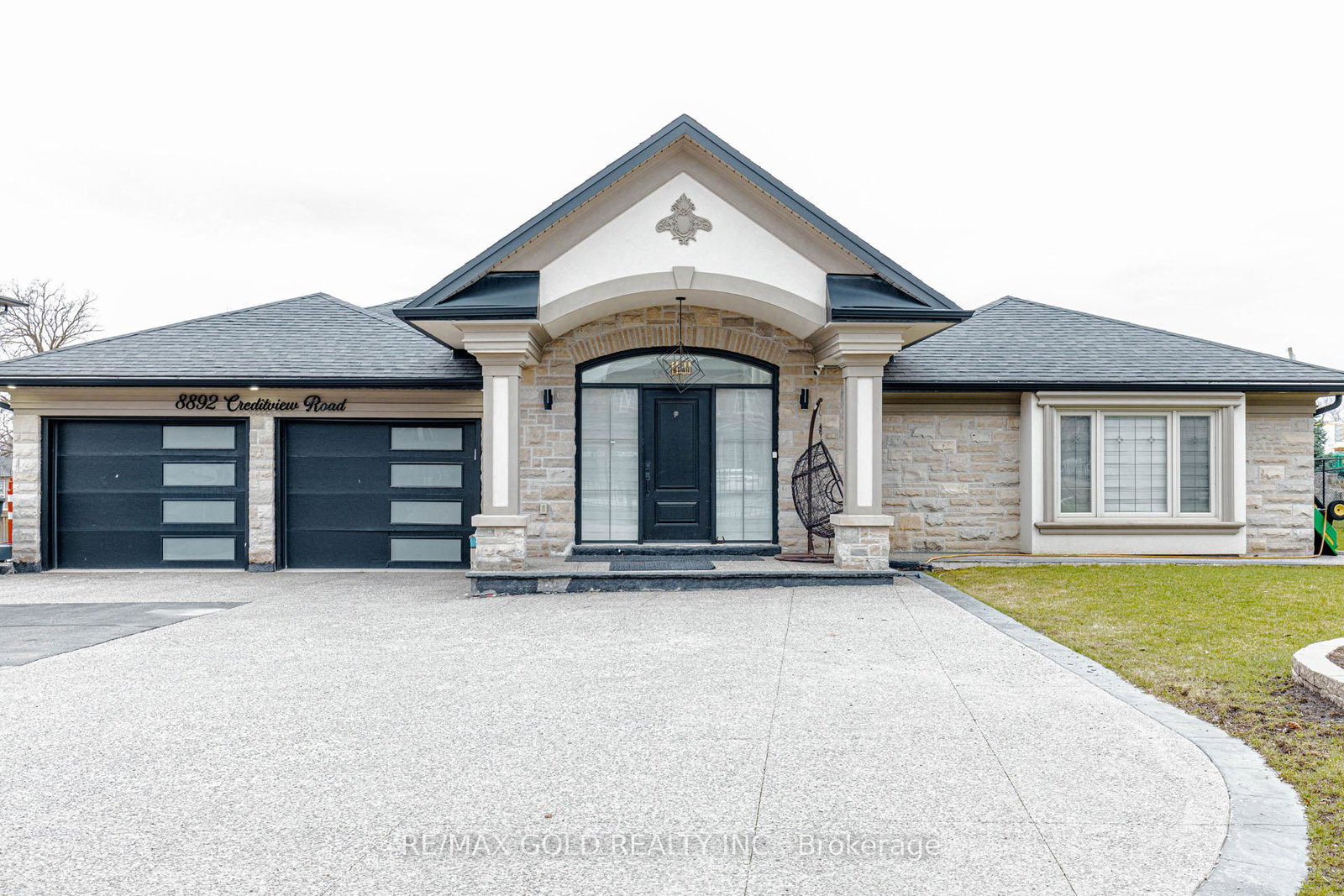 8892-creditview-road-brampton-ontario-w12958432