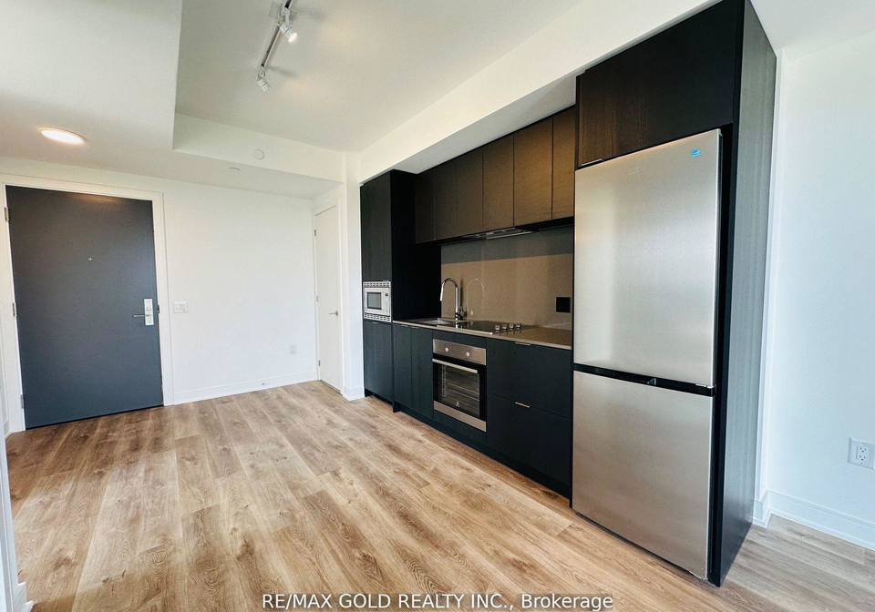 86-dundas-street-w-mississauga-ontario-w12958686