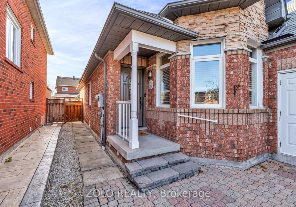 5666-whitehorn-avenue-mississauga-ontario-w12959076