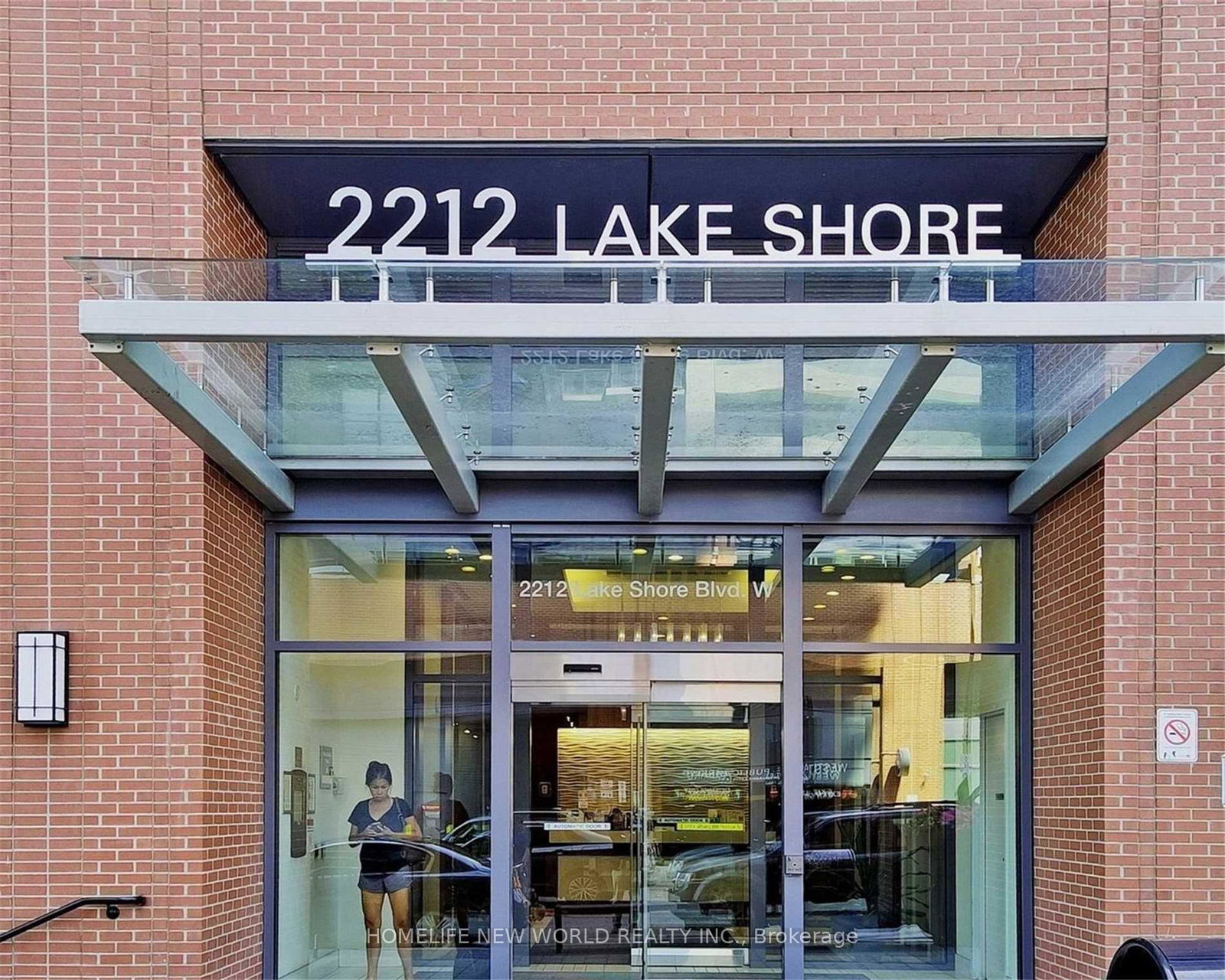 2212-lake-shore-boulevard-w-etobicoke-ontario-w12959306