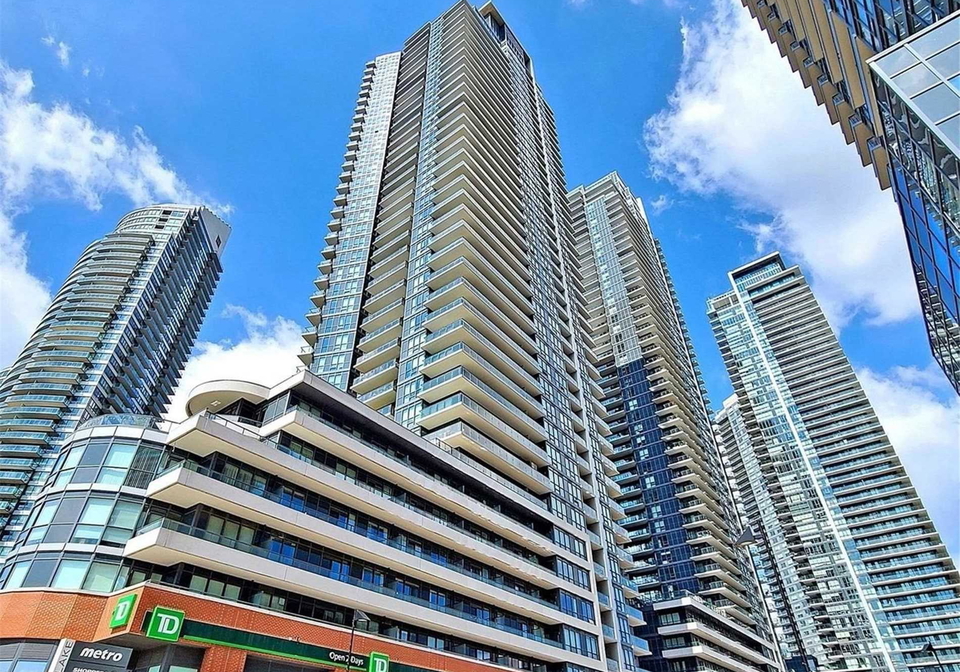 2212-lake-shore-boulevard-w-etobicoke-ontario-w12959306