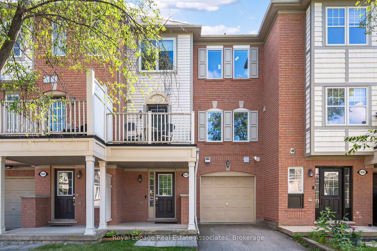 932-burgess-gardens-milton-ontario-w12959580