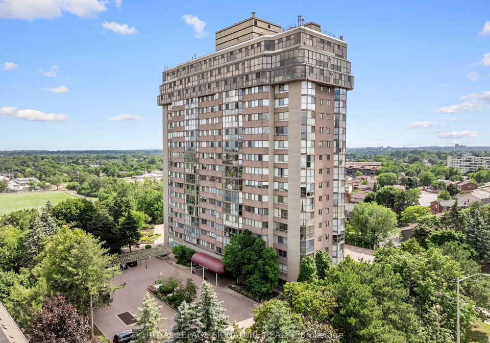 880-dundas-street-w-mississauga-ontario-w12959794