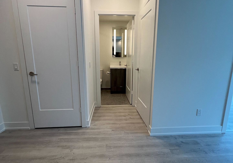 60-central-park-roadway-etobicoke-ontario-w12960000