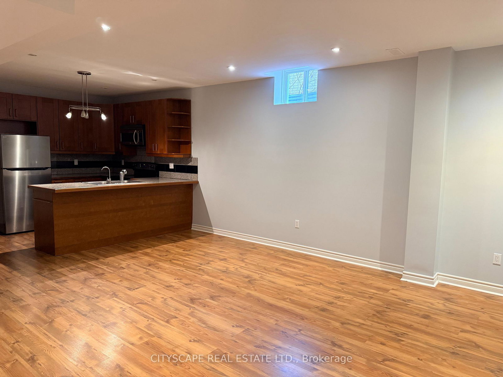 1210-christie-circle-milton-ontario-w12960178