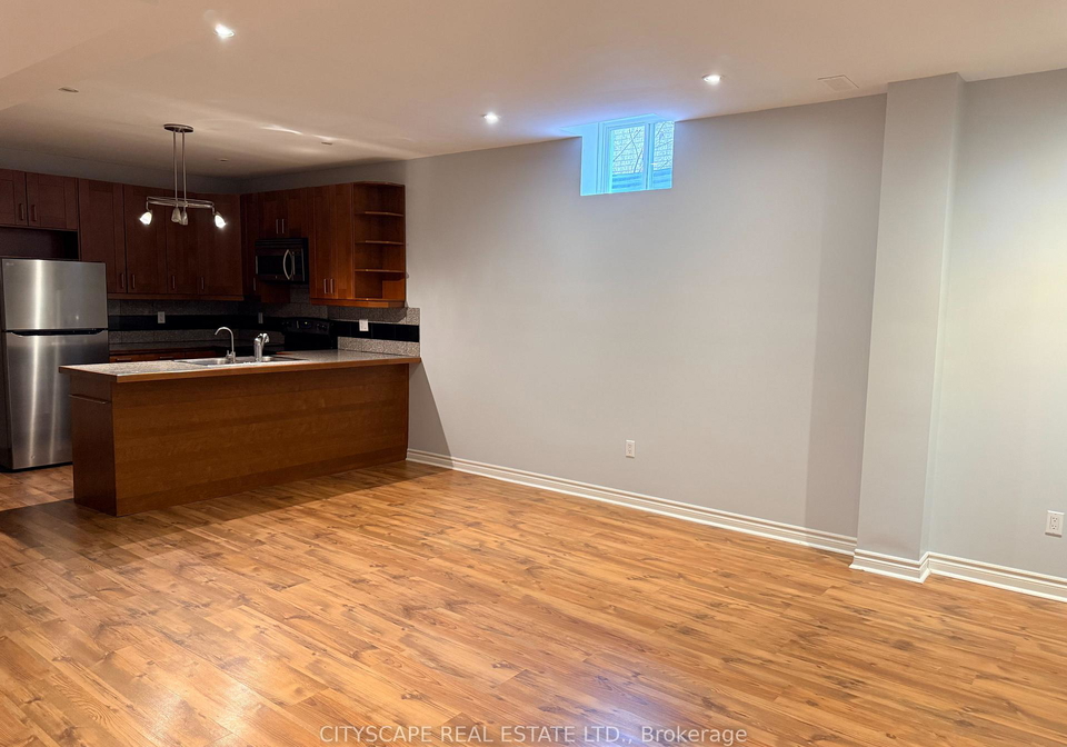 1210-christie-circle-milton-ontario-w12960178