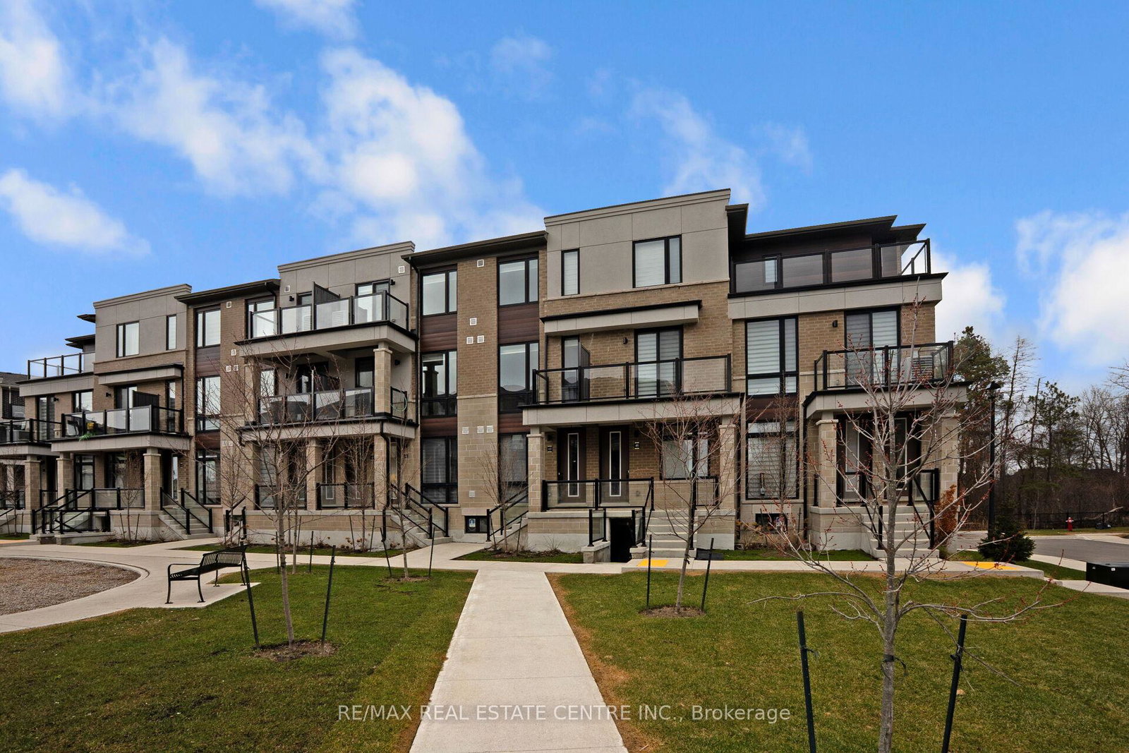 45-knotsberry-circle-brampton-ontario-w12960202
