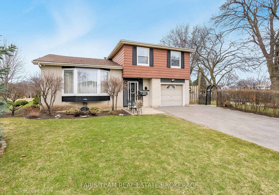 28-bromley-crescent-brampton-ontario-w12960372