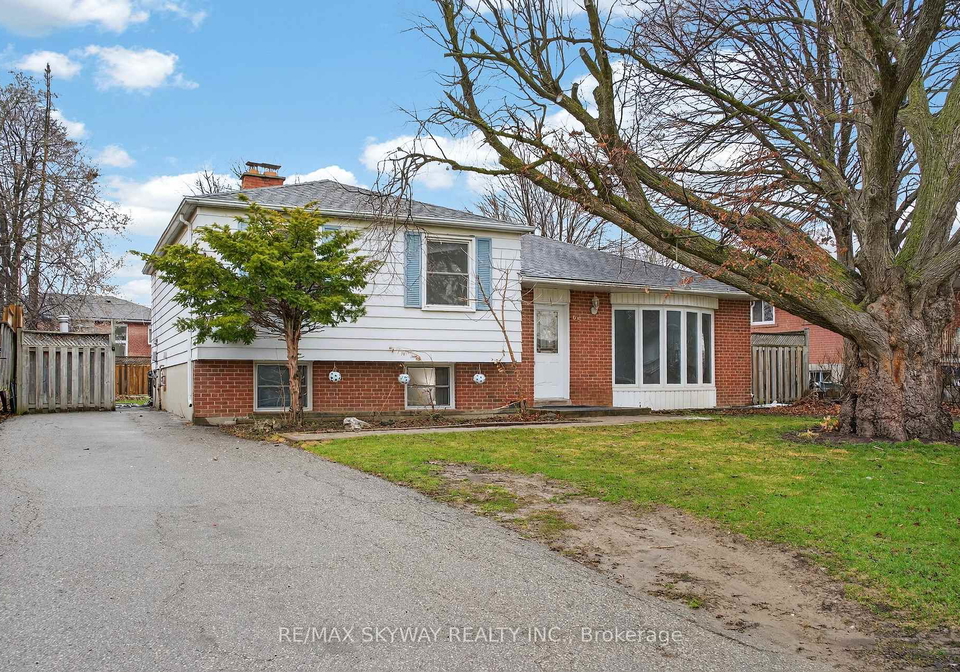 69-argyle-crescent-brampton-ontario-w12960620