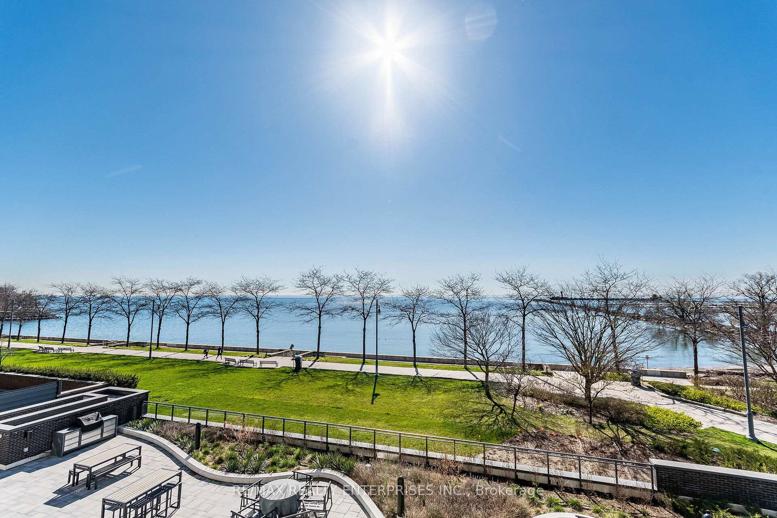 55-port-street-e-mississauga-ontario-w12960676