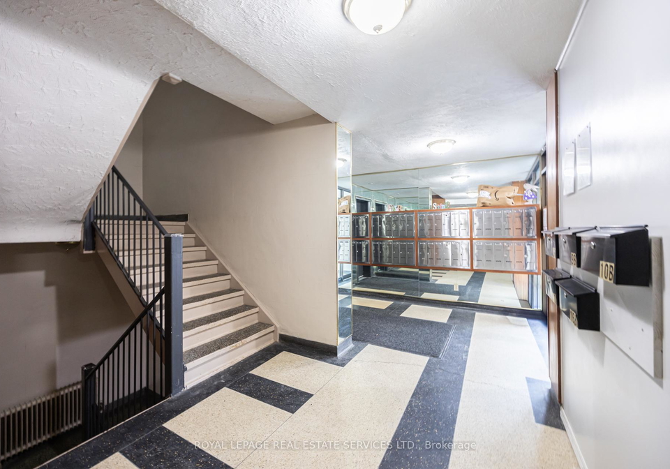 101-coe-hill-drive-toronto-ontario-w12961402