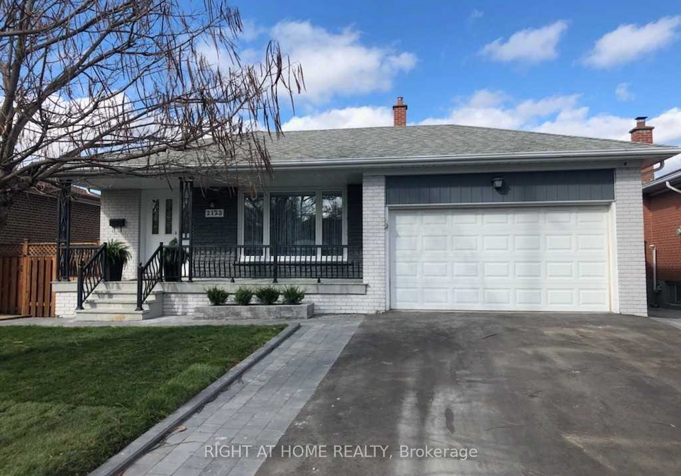 2123-cliff-road-mississauga-ontario-w12961508