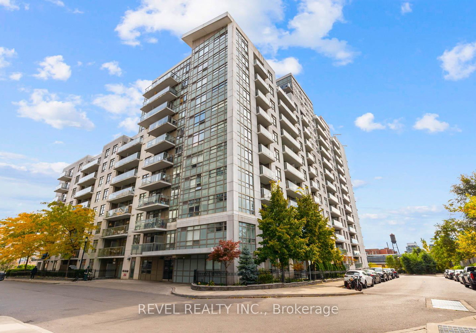 812-lansdowne-avenue-toronto-ontario-w12961746