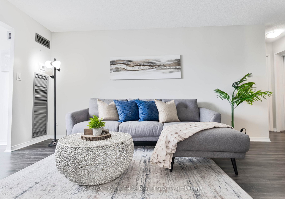 155-hillcrest-avenue-mississauga-ontario-w12961764