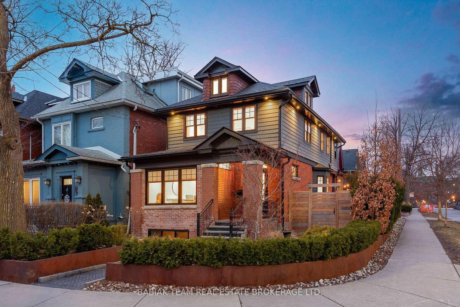 264-pacfic-avenue-toronto-ontario-w12961838