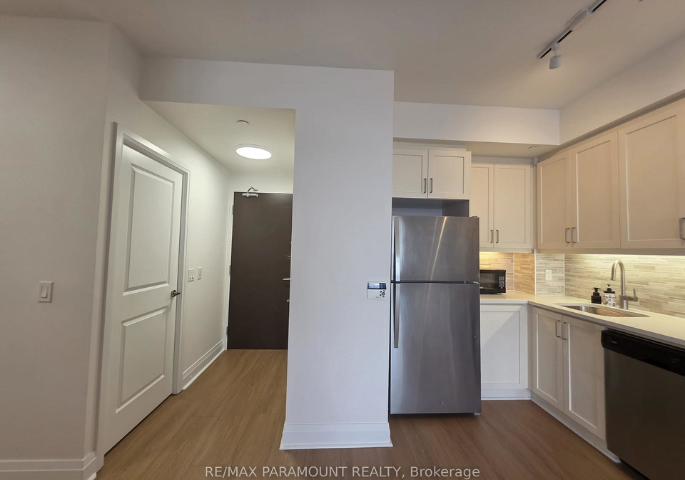 15-zorra-street-etobicoke-ontario-w12961928
