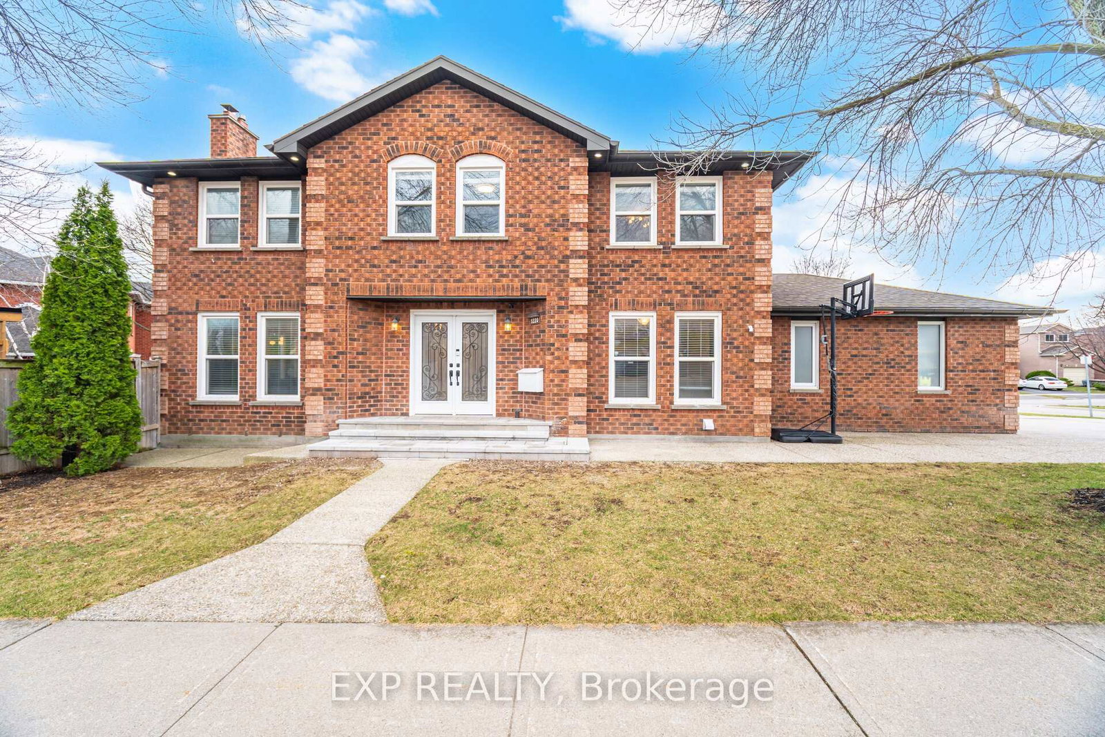 1220-thoresby-drive-oakville-ontario-w12962018