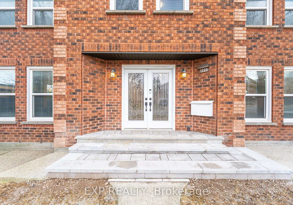 1220-thoresby-drive-oakville-ontario-w12962018