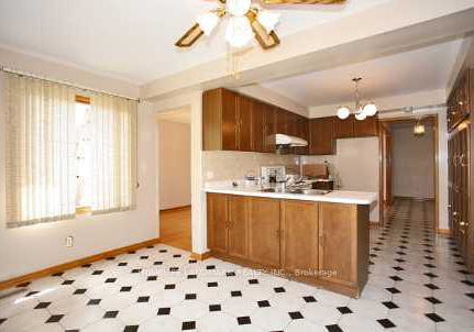 4461-weymouth-commons-crescent-mississauga-ontario-w12962078