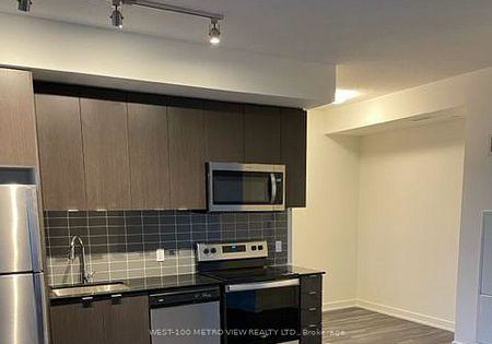 859-the-queensway-etobicoke-ontario-w12962148