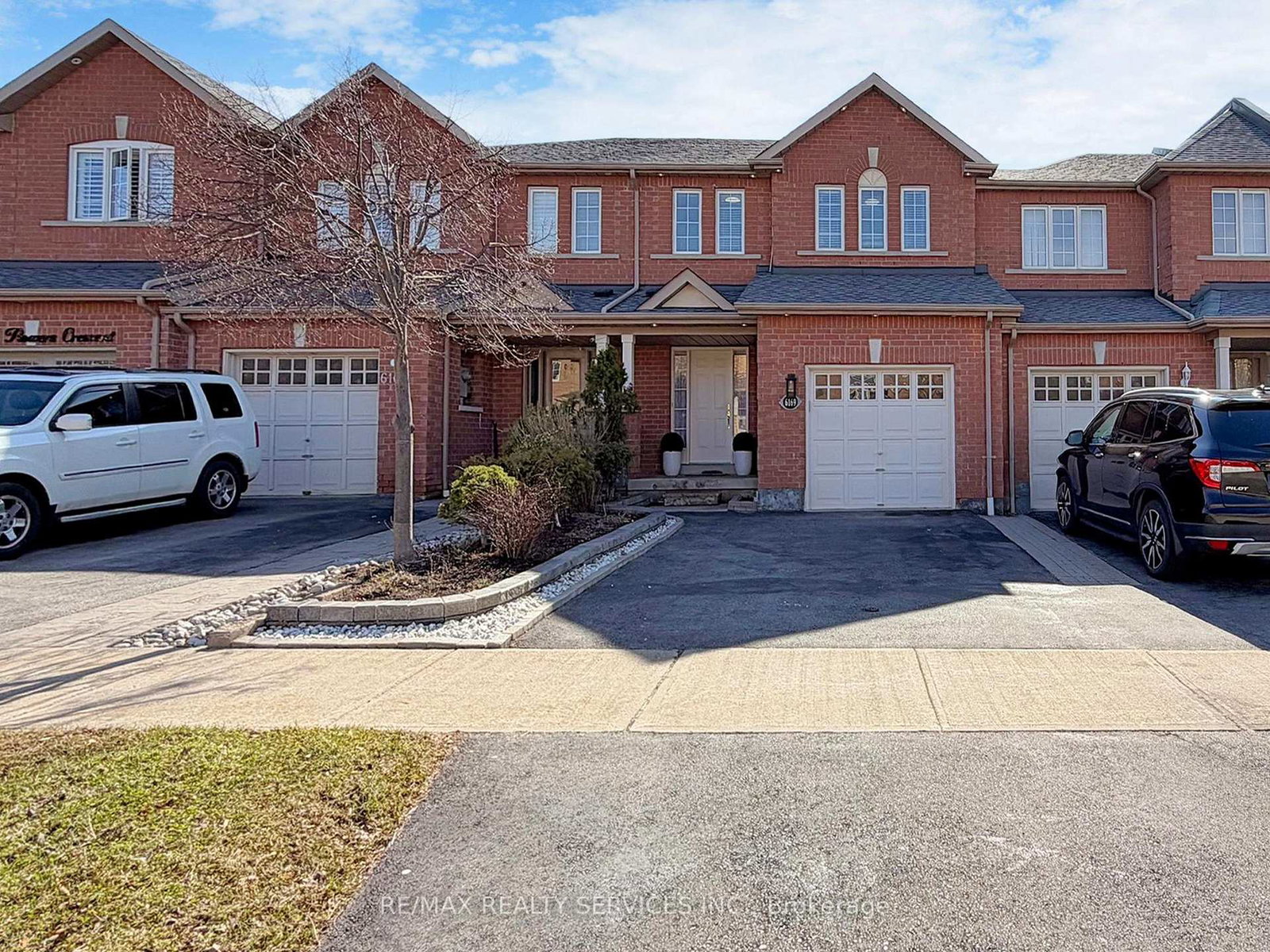 6169-rowers-crescent-mississauga-ontario-w12962618