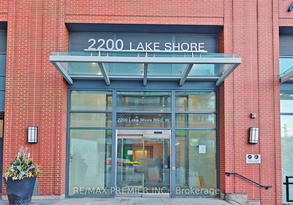 2200-lake-shore-boulevard-w-etobicoke-ontario-w12962646