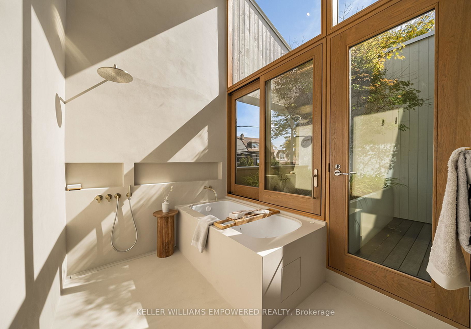 722-lansdowne-avenue-toronto-ontario-w12962730