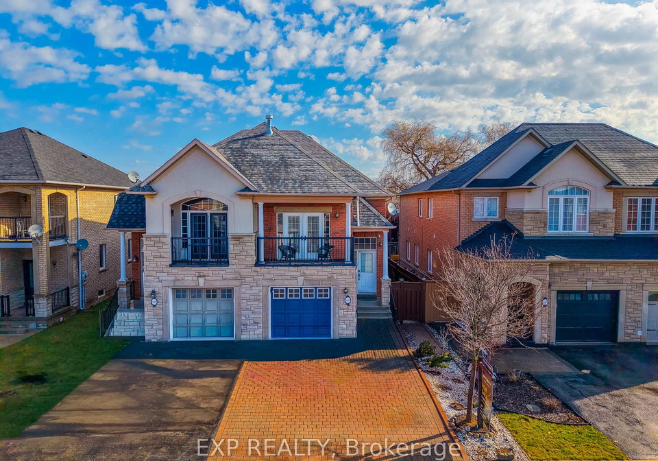 2305-newcastle-crescent-oakville-ontario-w12962800