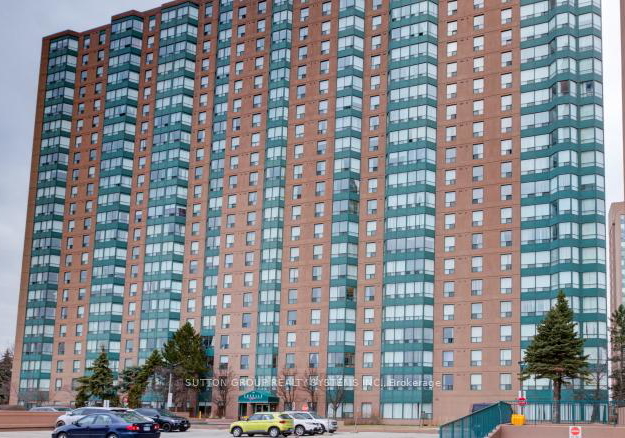135-hillcrest-avenue-mississauga-ontario-w12962872