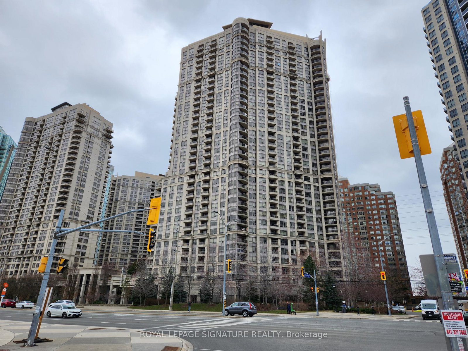 310-burnhamthorpe-road-w-mississauga-ontario-w12962972