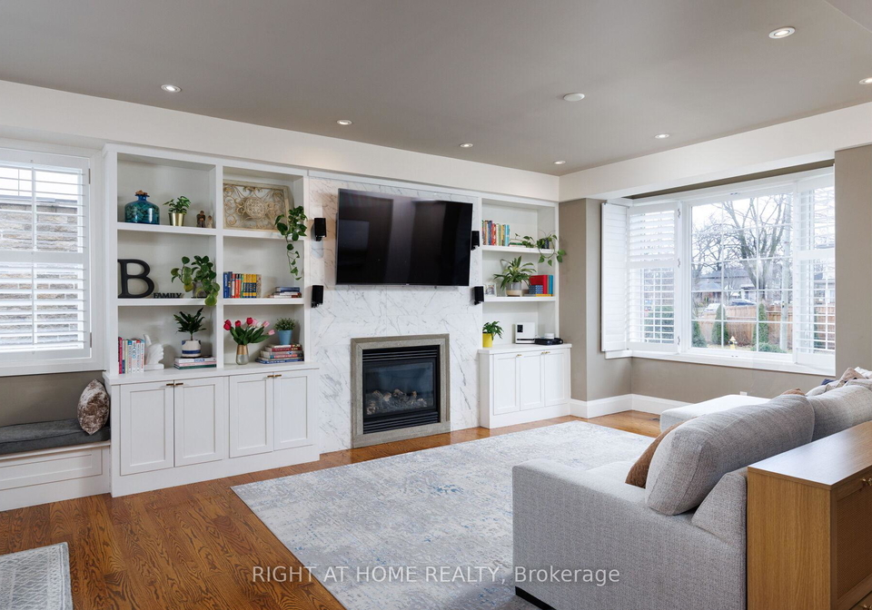 3-dunning-crescent-etobicoke-ontario-w12963194