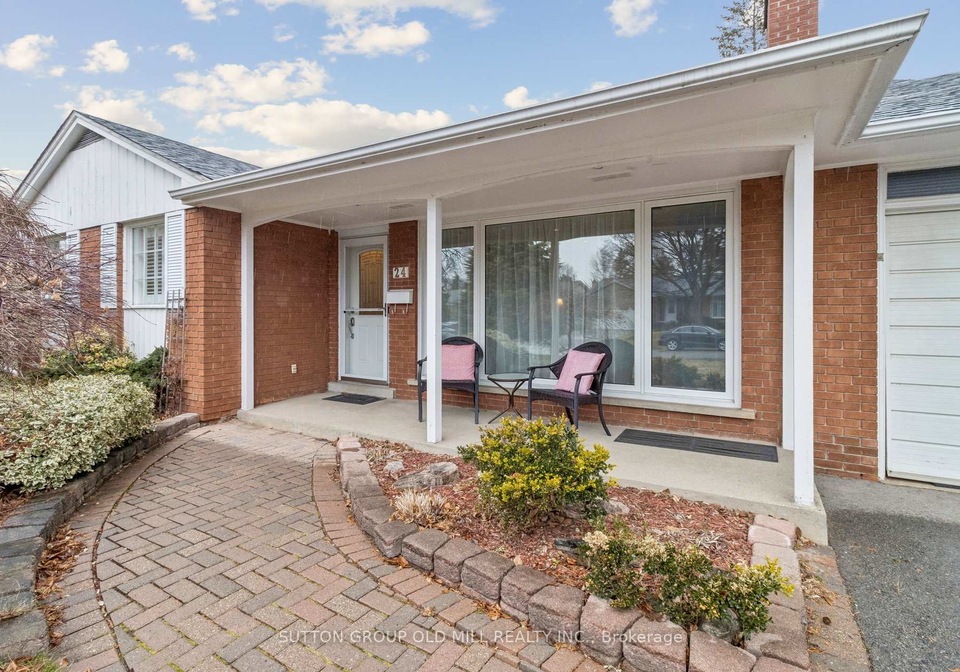24-tettenhall-road-etobicoke-ontario-w12963432