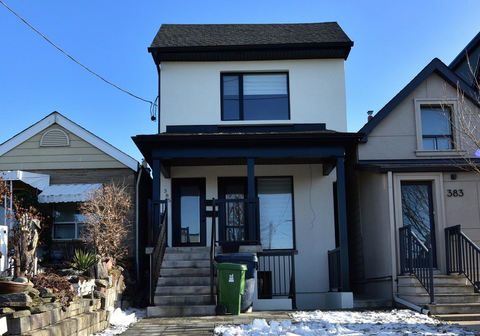 385-mcroberts-avenue-toronto-ontario-w12963568