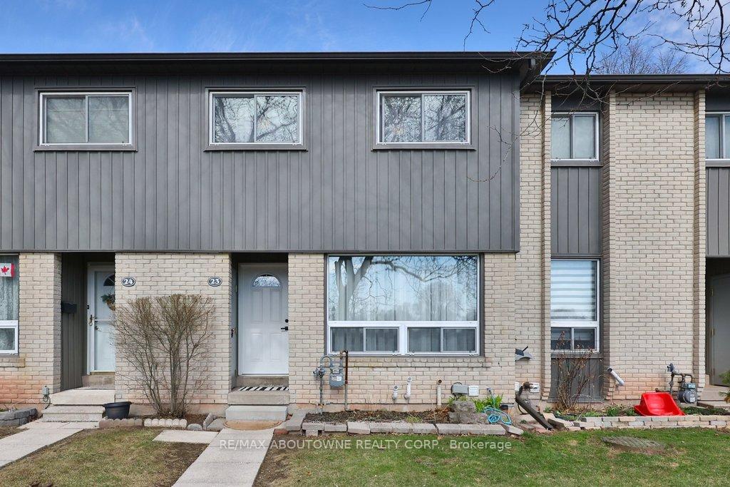 1525-elm-road-oakville-ontario-w12963974
