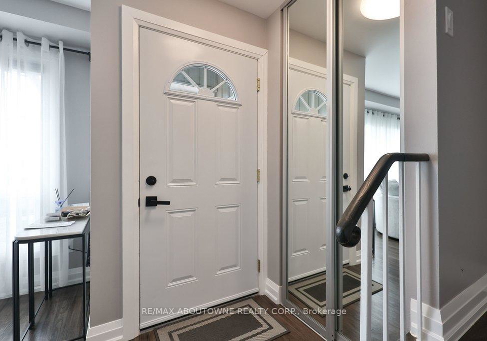 1525-elm-road-oakville-ontario-w12963974